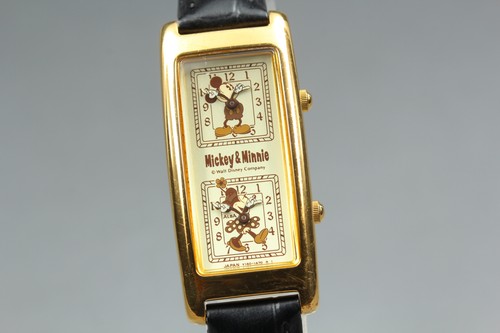 [N MINT]  Seiko Y150-5H60 Disney Mickey Minnie Dual Time Qz Watch Vintage JAPAN - Afbeelding 1 van 11