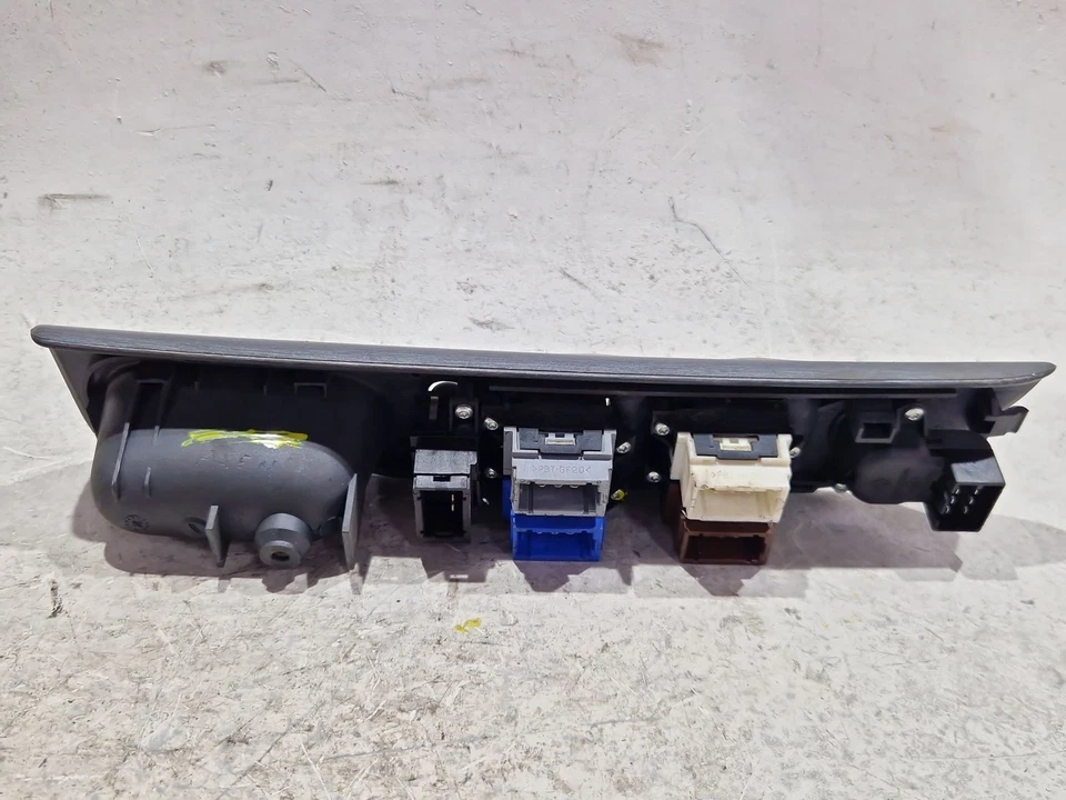 7701707064 MANDO ELEVALUNAS DELANTERO IZQUIERDO / 59748 PARA RENAULT LAGUNA I B - Imagen 2 de 4