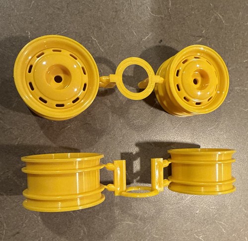 50694 Tamiya Volkswagen (VW) Beetle Wheels (x4) M01/M03/M04/M05/M06/M07/M08 Yel - Picture 2 of 3