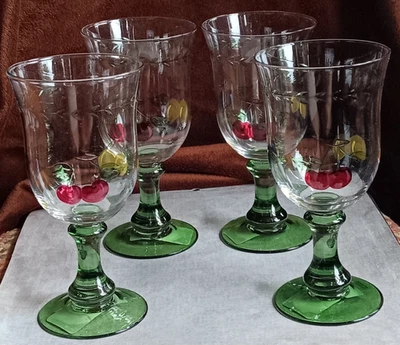 Villeroy & Boch French Garden CHEER 10 oz Goblets Set of 4 in Original Box - Image 1 of 4