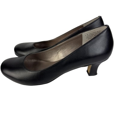 Array Flatter Womens SIZE 9M Heels Round Toe Black Leather Pumps 2  Work attire