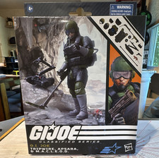 Hasbro G.I. Joe Classified Series Tripwire Apsara & M.A.C.L.E.O.D. 6.2in 4