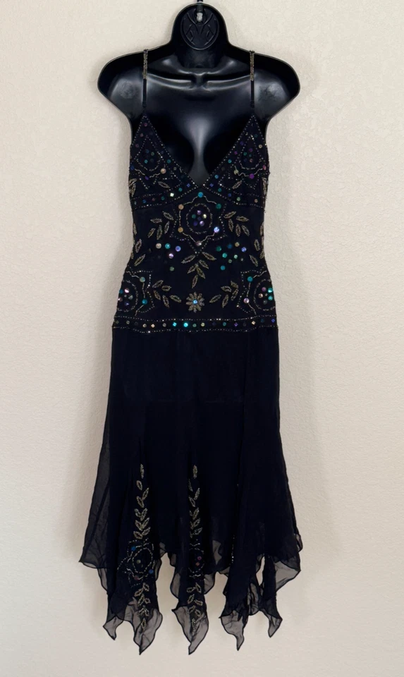 Vestido Sue Wong Nocturne Seda Talla 4 Cuentas Floral Bufanda Hada Grunge Oscuro Romance Foto 4 de 4