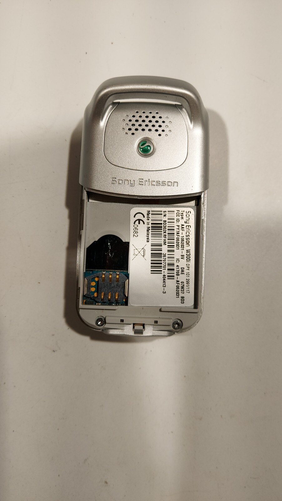 966.Sony Ericsson W300i Very Rare - For Collectors - Unlocked