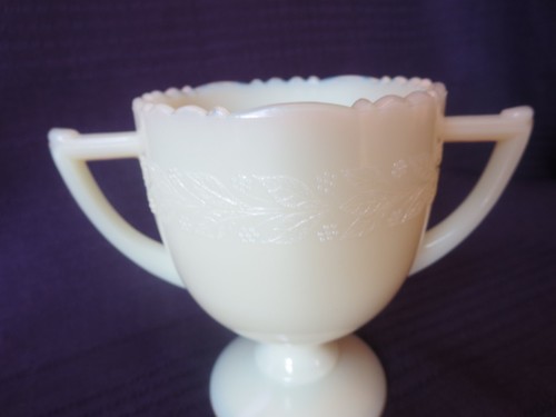 McKee Laurel French Ivory Footed Open Sugar Bowl Uranium Glass - Picture 5 of 15