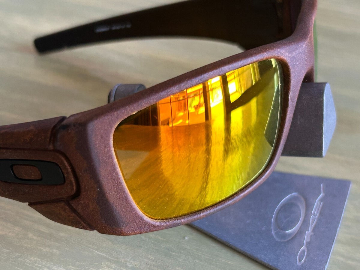 OAKLEY FUEL CELL Rust Decay/Fire Iridium Polarized OO9096-97