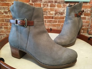 dansko hartley bootie