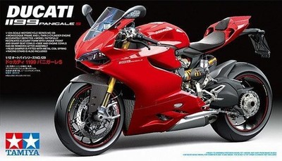 Tamiya 14129 Ducati 1199 Panigale S 1/12 Model Kit - US