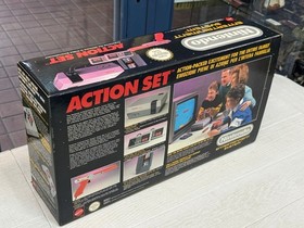 Nintendo NES Entertainment System Action Set Console - MATTEL 