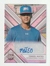 2018 Panini Elite Extra Edition Auto #190 Yendel Mateo RC