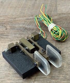 Llave “Novato” NorCal Iambic Paddle de Colección con Base Antiarrugas Negra | Radioaficionado HAM