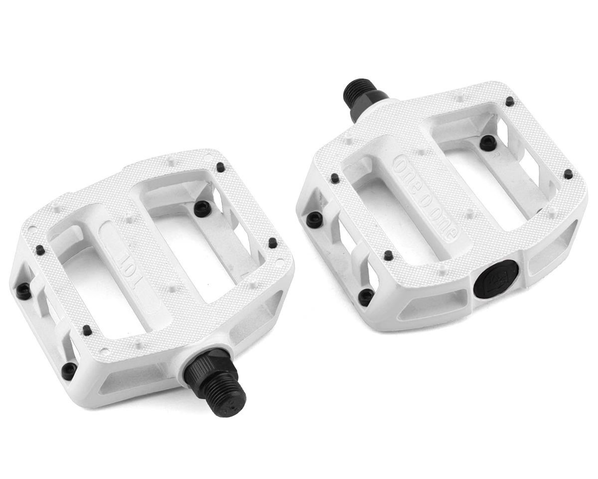 9/16" Metal Pedals White