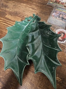 Vtg. Atlantic Mold Christmas Holly Candy Dish 9" Green Leaves  Berries
