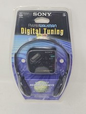 Vintage Sony FM/AM Walkman Radio SRF-M32 - New Headphones Pads Disintegrating