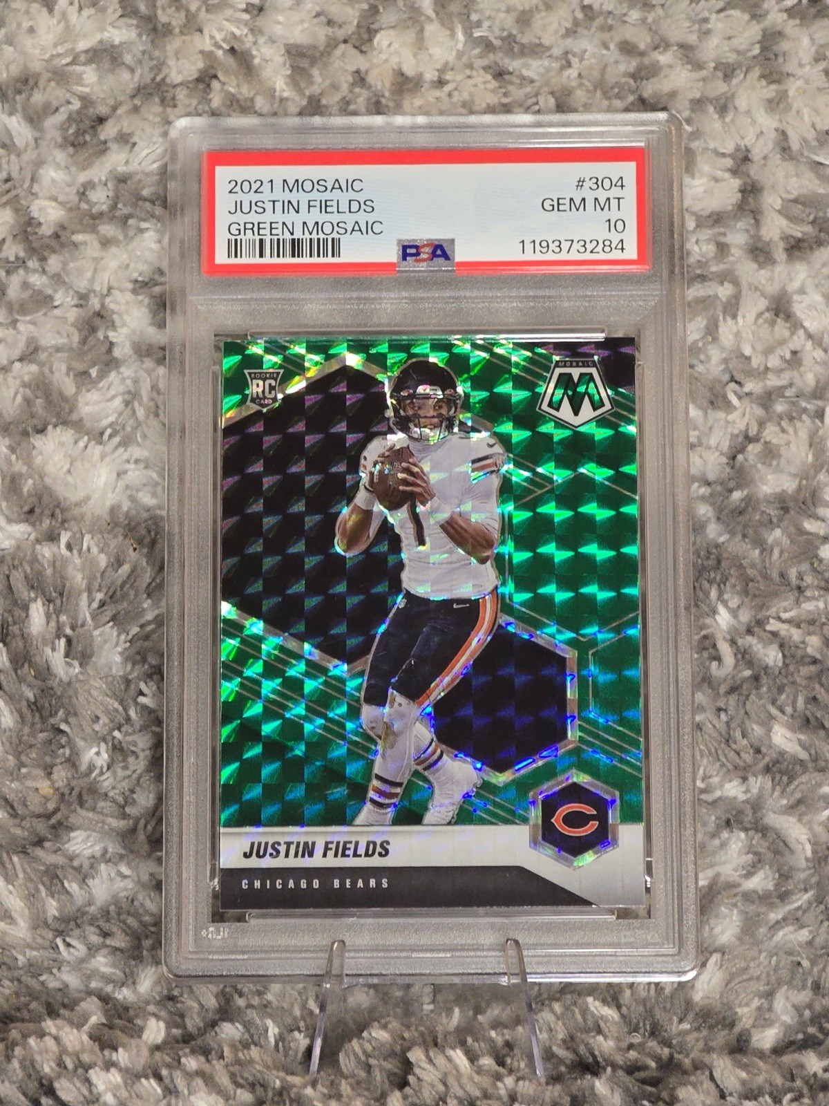 2021 Mosaic #304 Justin Fields Green Mosaic Rookie RC PSA 10