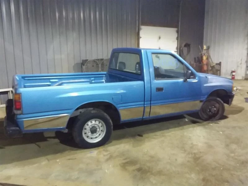 Radiador construido en Japón 4 cilindros 2BC se adapta a 88-94 ISUZU CACHORRO (RECOGIDA) 2030914 Foto 4 de 4