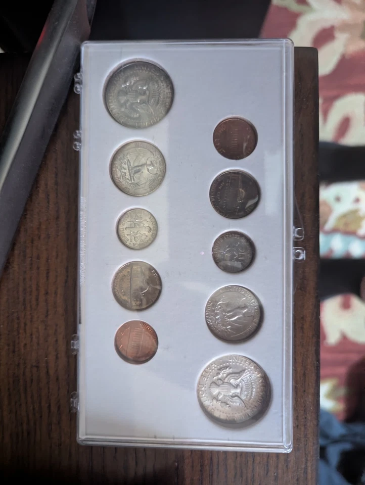 United States Uncirculated Coin Set 1964 Philadelphia Denver Mint - Image 2 of 2