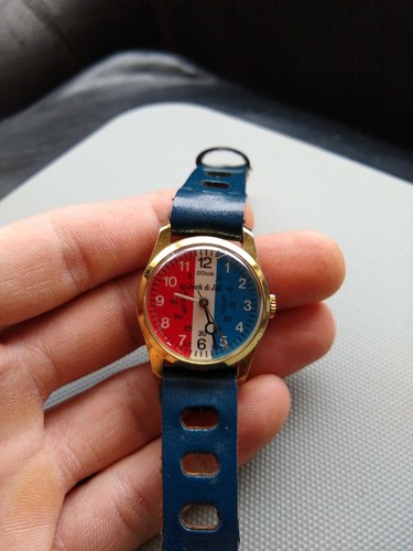 Jack And Jill Before And After Mechanical Wristwatch Midsize Runs Accurate - Picture 6 of 10