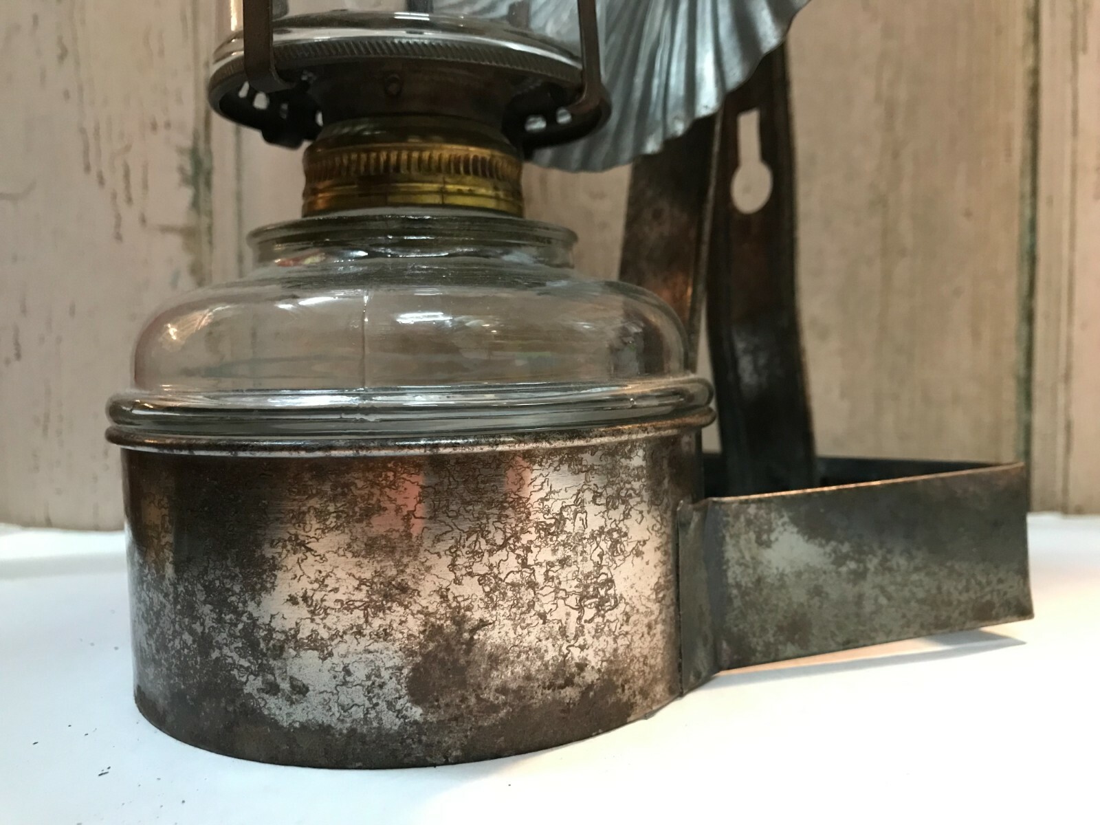 ANTIQUE TIN WALL BRACKET OIL LAMP HOLDER CLEAR GLASS FONT REFLECTOR lot