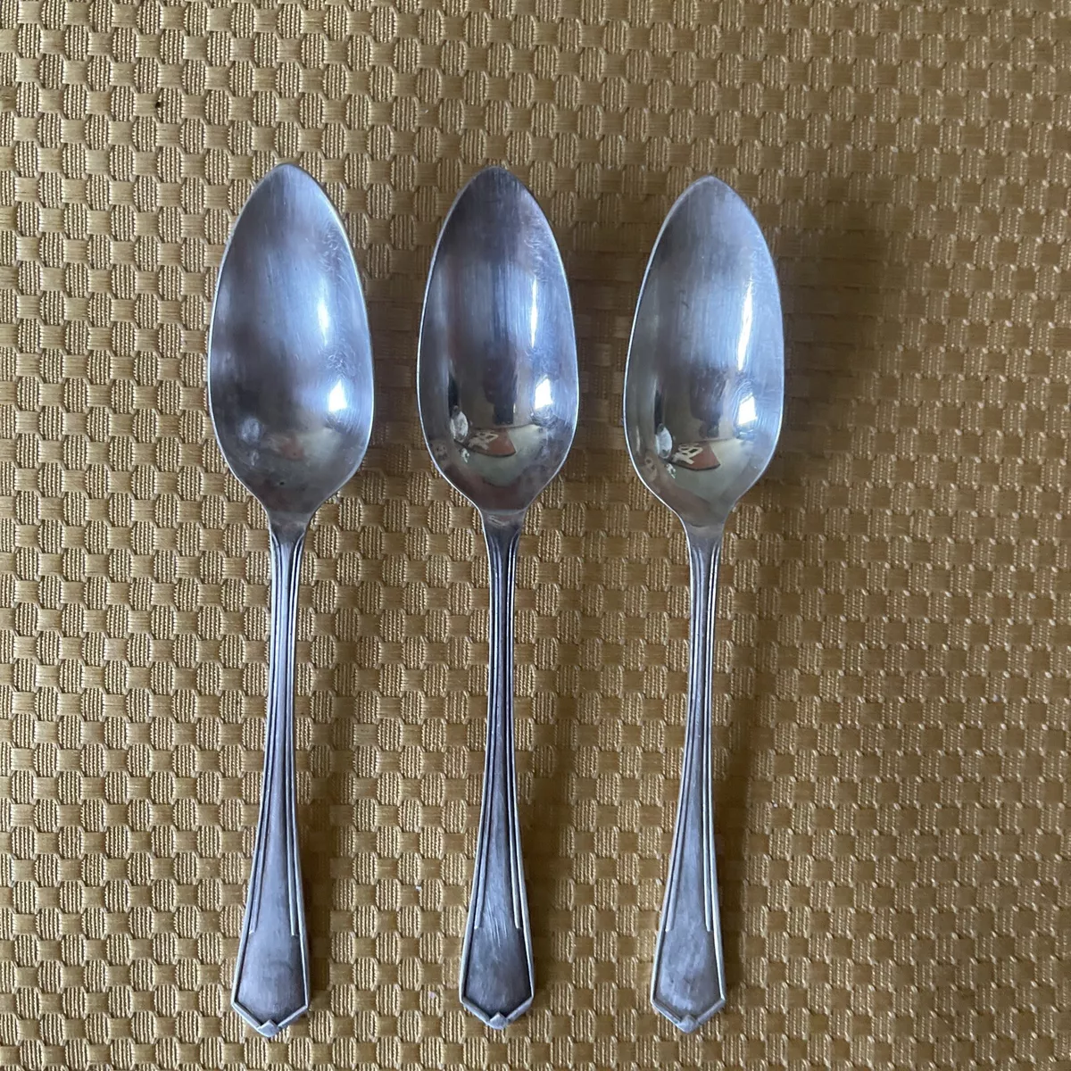 ANTIQUE BRITISH REG EPNS SILVER PLATED 3 SPOONS 860915