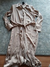 Nasty Gal Ladies Dress. Satin. Shirt Style. Natural. Size 10