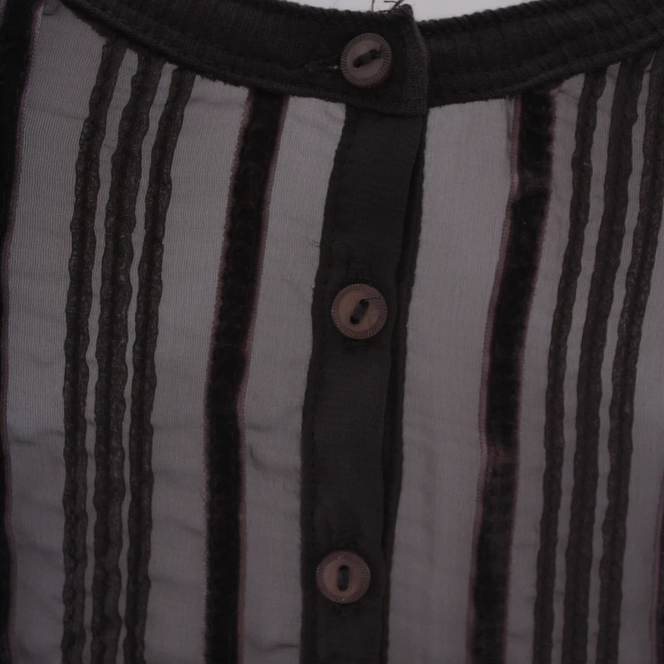 Haut, T-shirt Femme GUESS Taille XS, S, M, L, XL - Photo 4/4