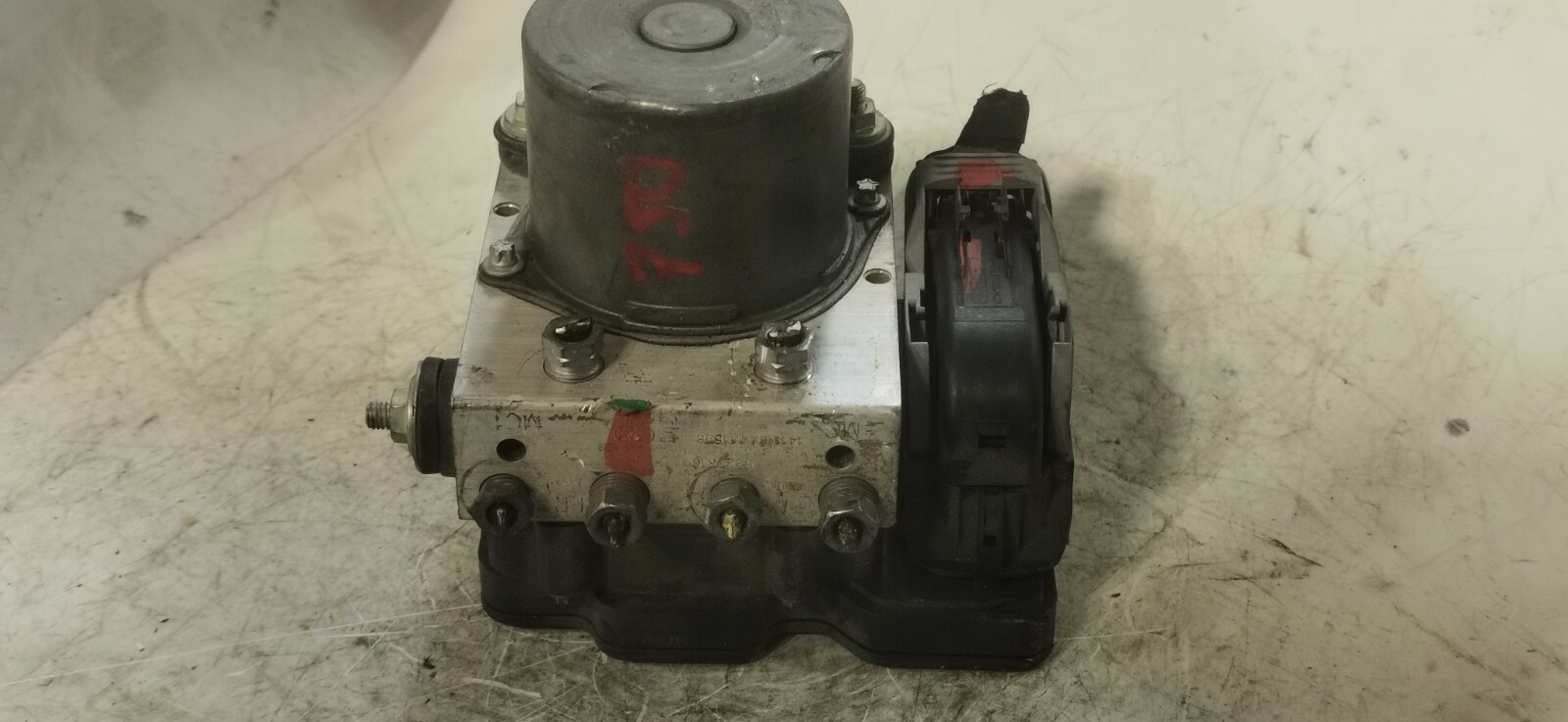 2014 - 2017 MASERATI GHIBLI ABS Anti-Lock Brake Pump Module Unit 2265106516