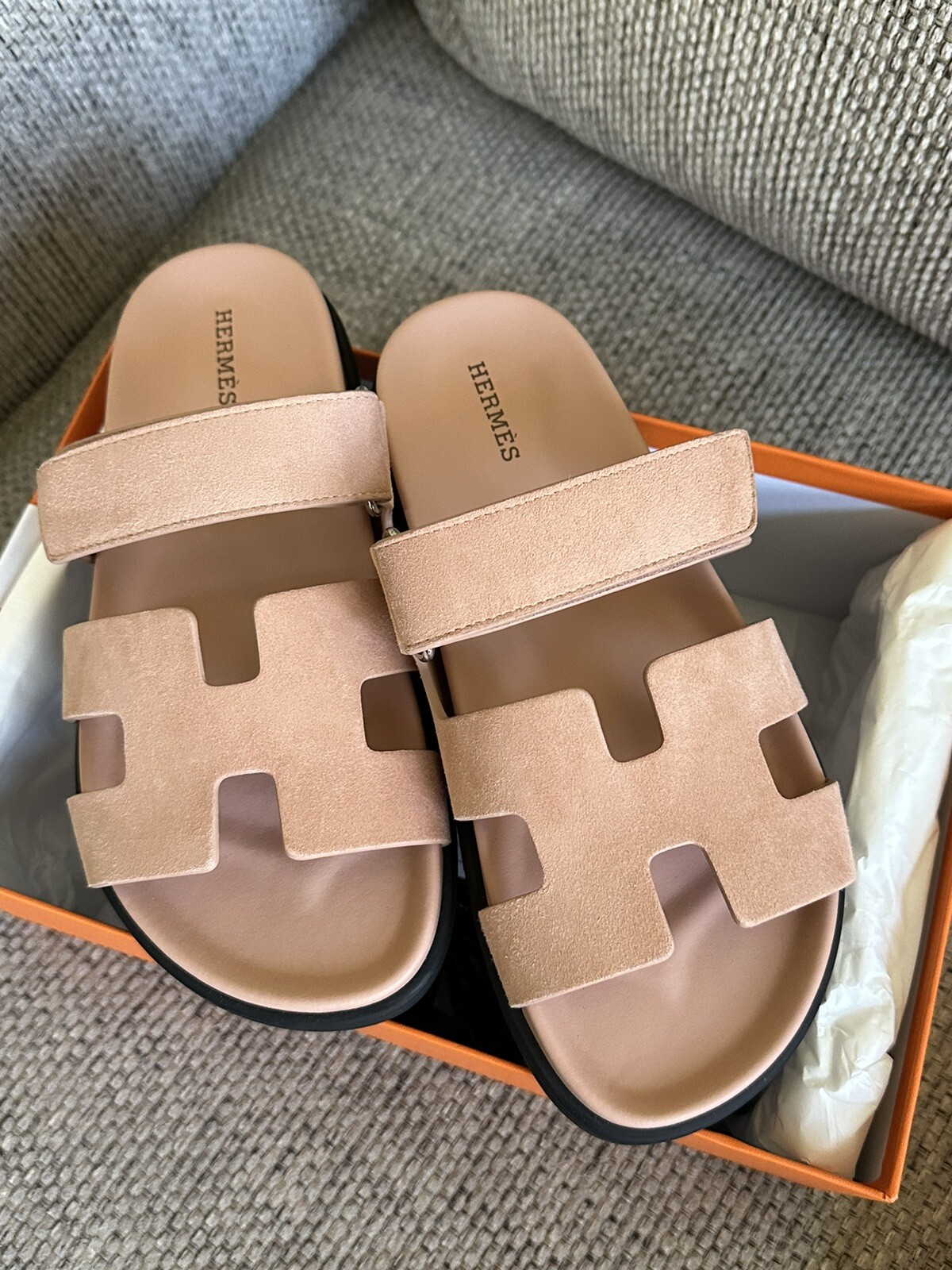 Size 37EU NIB HERMÈS Nude Suede Women’s Chypre Sandals w/ Receipt image 2
