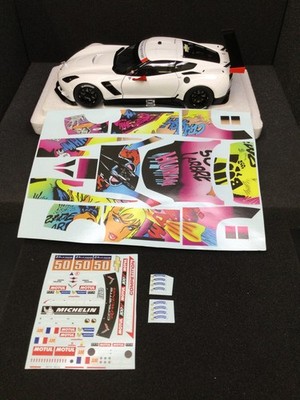 1:18 Autoart 81650 - Corvette C7.R Weiss mit Larbre Competition Decals