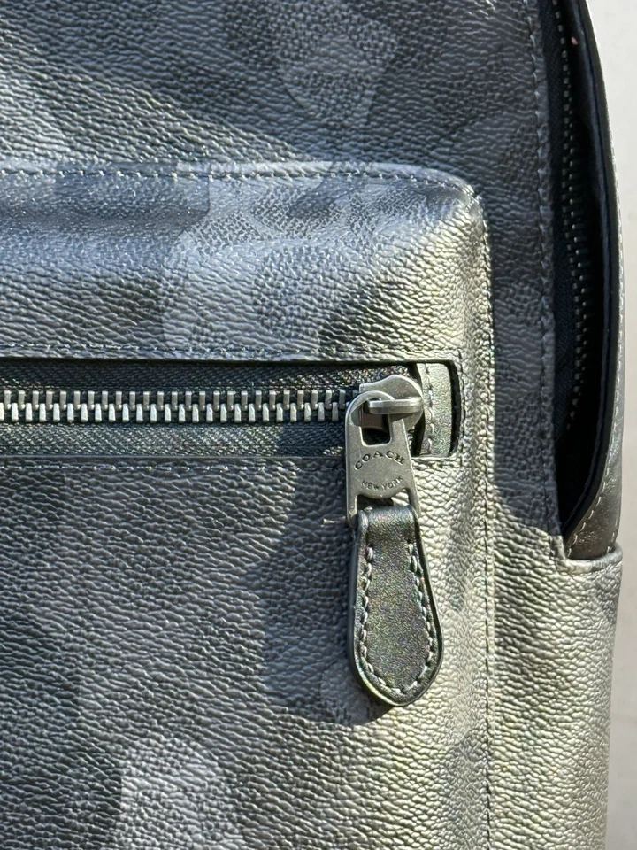 Bolso Bandolera Coach CW312 Unisex West Pack Cuero Nuevo con Etiquetas en Firma Gris Camuflaje Foto 2 de 4