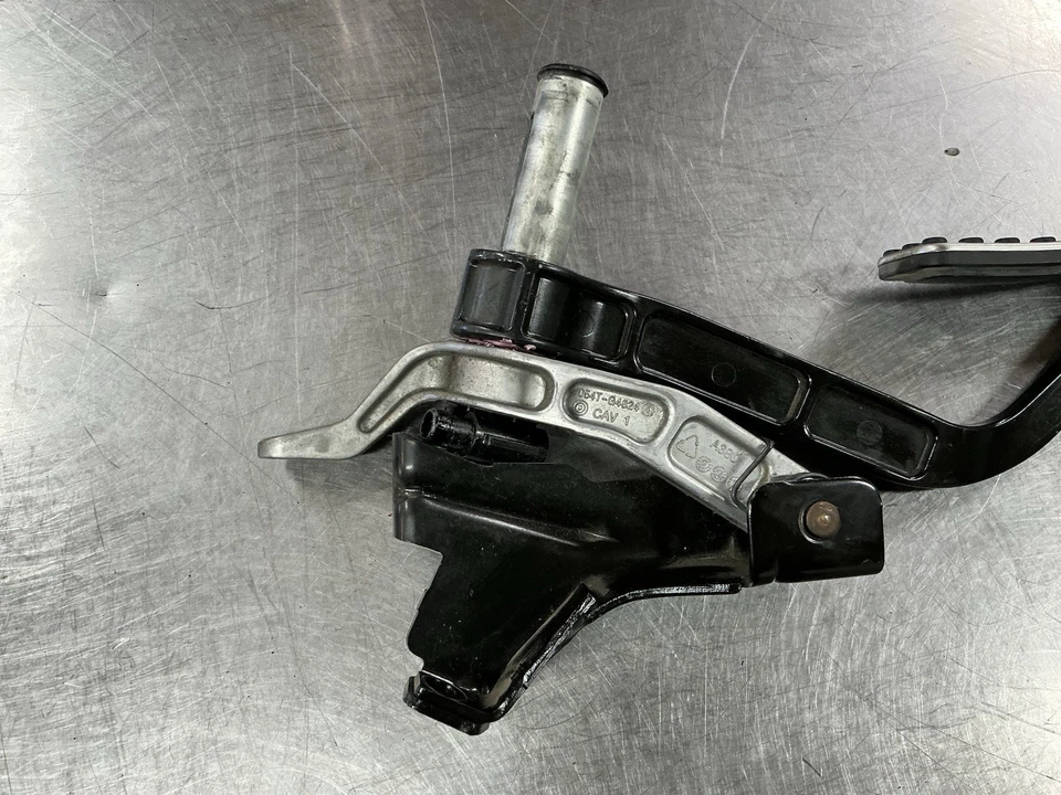 Dodge Ram 1500 SRT-10 2005 pedal acelerador ajustable 05290525Ac Foto 4 de 4