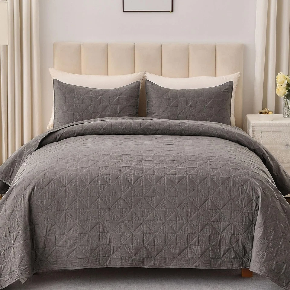 Colcha acolchada ligera suave gris oscuro talla king con molinete Mo... Foto 2 de 4