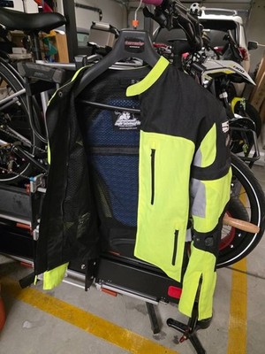 Speed & Strength VAULT ARMOR SYSTEMS Hi-Vis MOTORCYCLE JACKET Medium M Neon