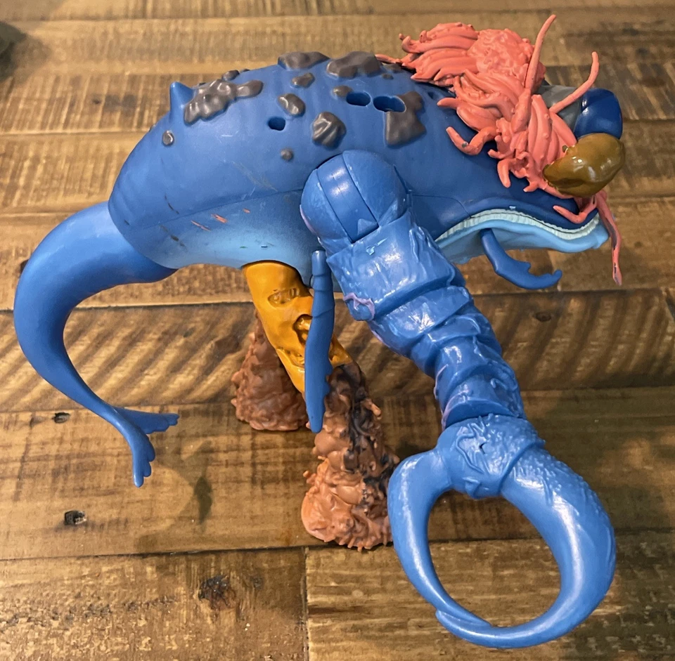 Figura de 8" Teenage Mutant Ninja Turtles Mutant Mayhem The Mega Mutant Super Fly Foto 2 de 4