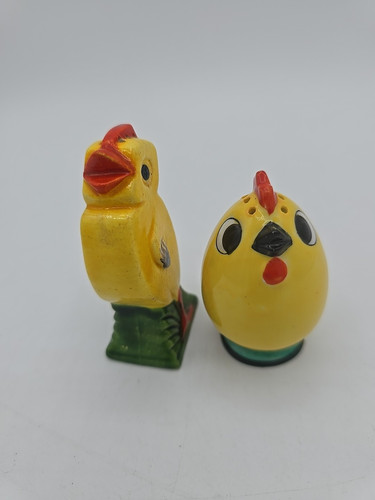 Vintage 50's Yellow Baby Chick Anthropomorphic Egg Salt & Pepper Shakers Easter - Picture 2 of 11
