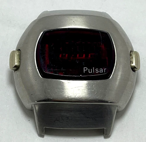 VINTAGE PULSAR LED IT DOESN'T WORK FOR PARTS 70s