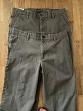 2 Mens Dockers Classic Fit Pants Gray Stretchy Flex Pockets Size 34x34 (34x30)