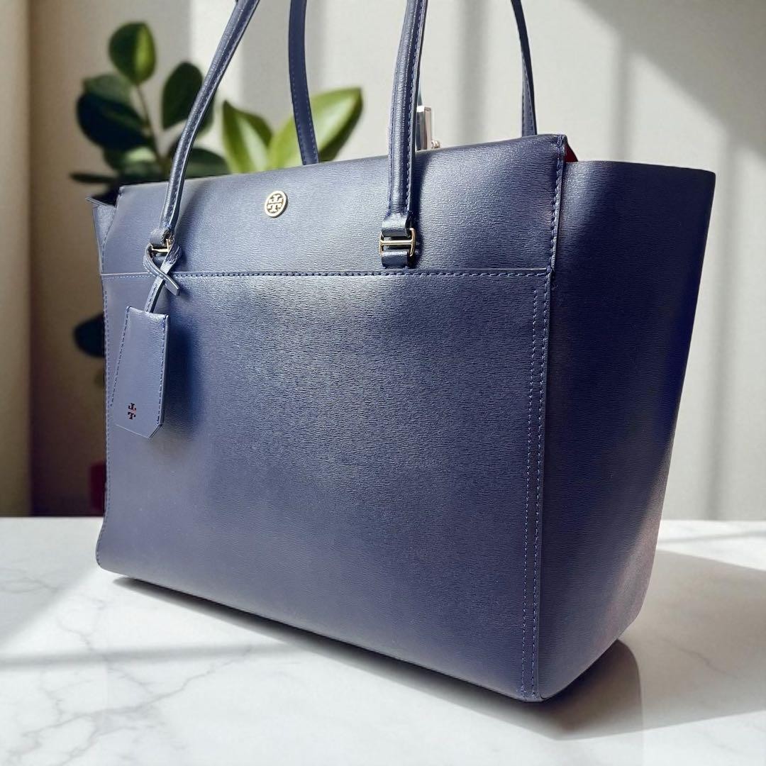 Tory Burch Navy Leather Tote Bag Spacious A4 Size with Multiple Pockets
