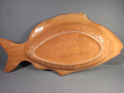 Fish Shaped Handmade Pottery Platter Decorative 14.5" x 7.5" Portugal RESTORED - Picture 12 of 16