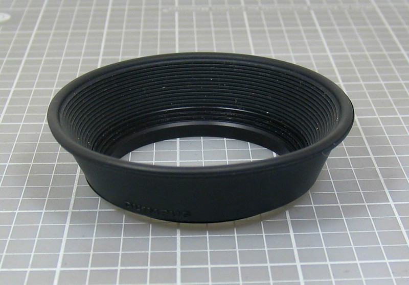 Olympus Rubber Lens Hood for the Zuiko 28mm f/2.8 Wide Angle Lens 49mm