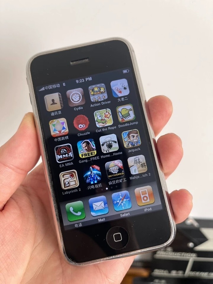 First Generaton Iphone Original Apple iPhone 1st gen 2G UNLOCKED 4/8/16GB iOS 1.0 Tested Good ...