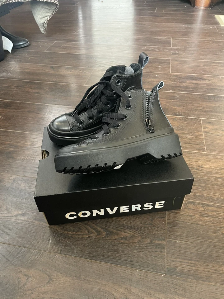 Converse Chuck Taylor All Star HI Top Shoes Youth Size 12 Leather - Image 2 of 4