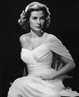 grace kelly white chiffon dress Iconic Dress: Grace Kelly's white strapless gown in To Catch a Thief  (1955) Francie's desire to seduce John Robie is handily achieved by a  figure-caressing strapless gown of white crisscrossing pleated chiffon