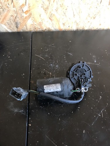 Frontscheibenwischermotor 0390241346 für Vw Lt 2.5 Tdi 1996–2005 Jahr Rhd