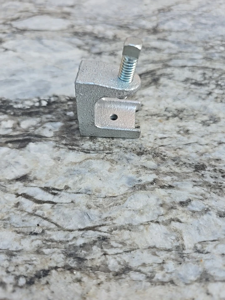 Bridgeport 1" Aislador Soporte 1/4 Agujeros Roscados #951 Caja de 25  Foto 2 de 3