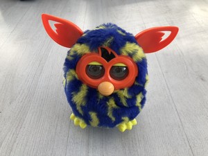 furby giocattolo