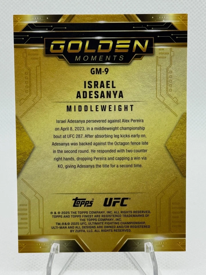 Israel Adesanya 2025 Topps Finest UFC GM-9 Golden Moments refractor NEGRO/25 SP Foto 2 de 3