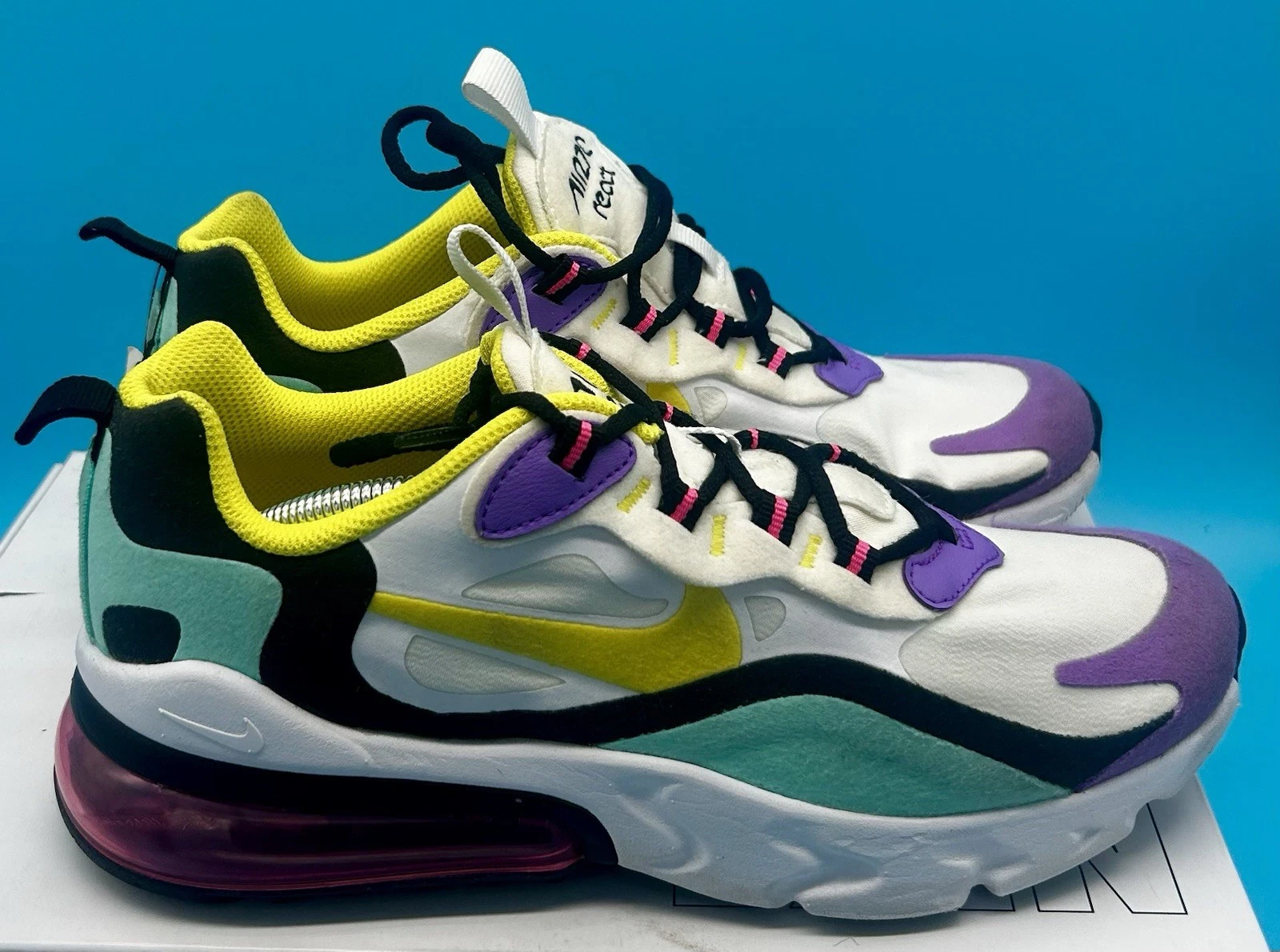 Nike Air Max 270 React Geometric Art (GS) taglia 5 anni BQ0103 101