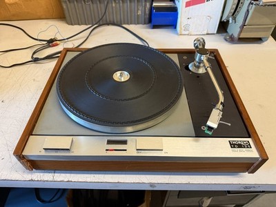 Thorens TD 125 Turntable W/Audio Technica AT-1005 II Tonearm