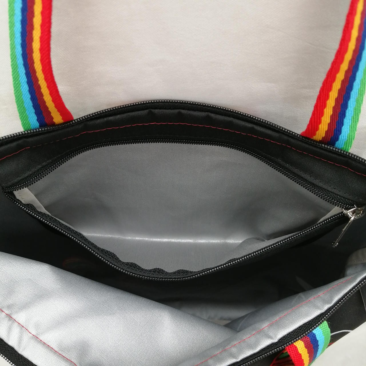 Collaboration Tote Model Hello Kitty Lesportsac J… - image 8